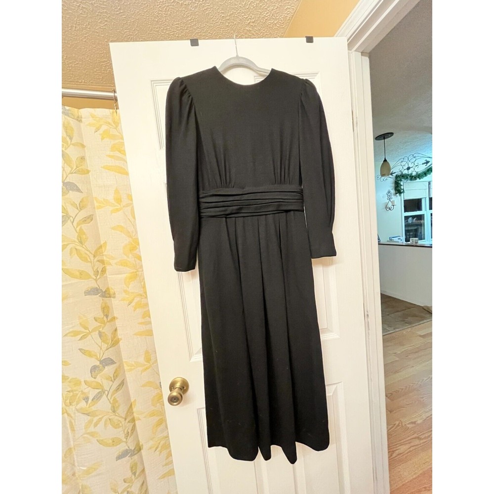 Matti Of Lynne by PinaLo Voi Dress Vintage black wool dress size 10 EUC